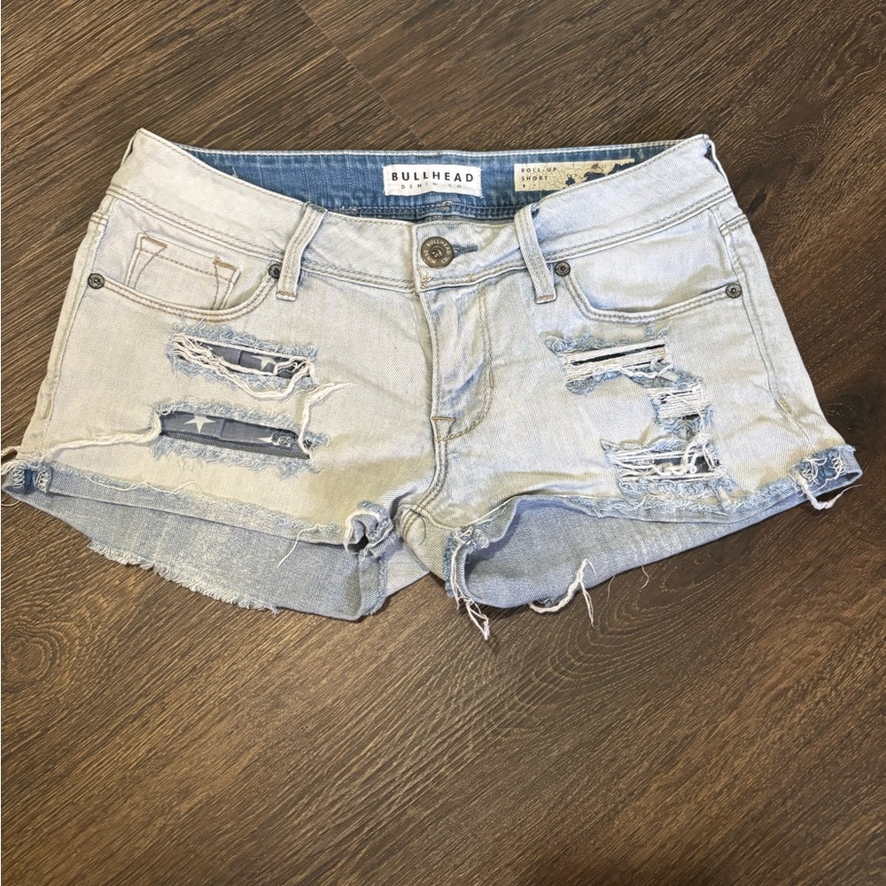 Bullhead Roll Up Short